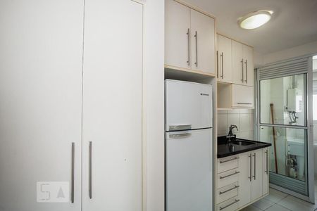Apartamento à venda com 56m², 2 quartos e 1 vaga Apartamento à venda com 56m², 2 quartos e 1 vagaCozinha