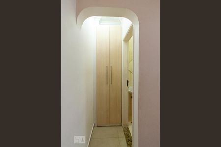 Casa à venda com 155m², 3 quartos e 2 vagas Casa à venda com 155m², 3 quartos e 2 vagasBanheiro