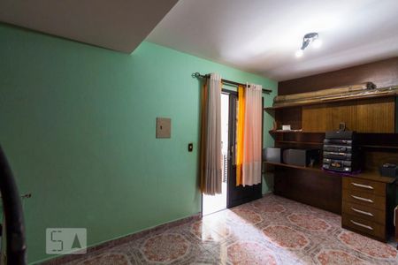 Casa à venda com 180m², 3 quartos e 1 vagaEdícula