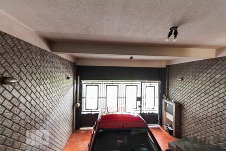 Vista de casa à venda com 3 quartos, 180m² em Jardim Oriental, São Paulo