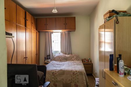 Quarto 2 de casa para alugar com 2 quartos, 80m² em Vila Marieta, São Paulo