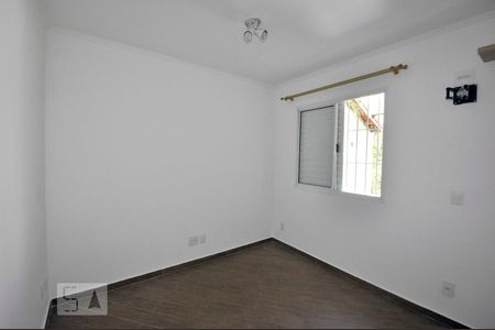 Quarto  de casa de condomínio para alugar com 2 quartos, 80m² em Vila Polopoli, São Paulo
