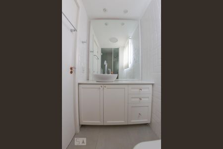 Apartamento para alugar com 72m², 3 quartos e 1 vagaBanheiro da Suíte