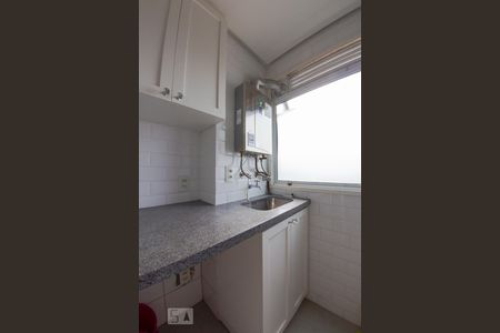 Apartamento para alugar com 72m², 3 quartos e 1 vagaÁrea de Serviço