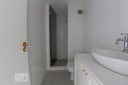 Apartamento para alugar com 72m², 3 quartos e 1 vagaBanheiro 2