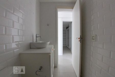 Apartamento para alugar com 72m², 3 quartos e 1 vagaBanheiro 2