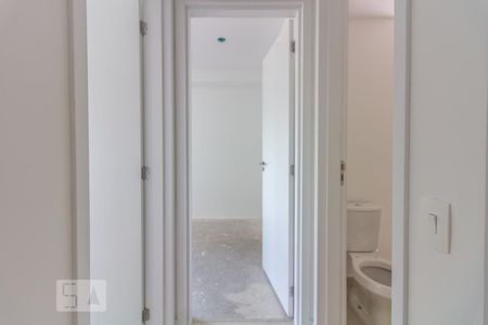 Corredor de apartamento à venda com 2 quartos, 56m² em Vila Gomes Cardim, São Paulo