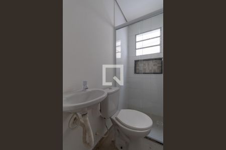 Banheiro Suíte de apartamento para alugar com 1 quarto, 30m² em Parque Císper, São Paulo