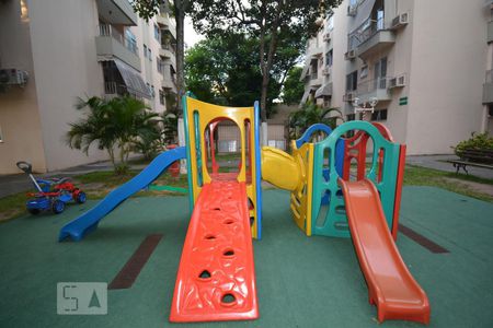 Apartamento à venda com 66m², 2 quartos e 1 vagaÁrea Comum - Playground