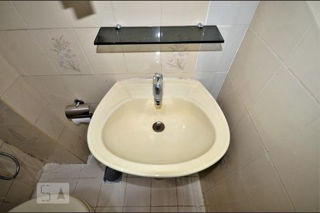 Apartamento à venda com 21m², 1 quarto e sem vagaBanheiro - Pia