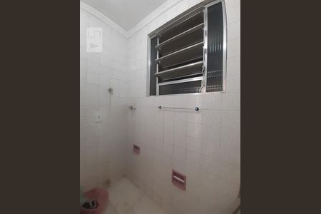 Apartamento à venda com 50m², 2 quartos e 1 vaga Apartamento à venda com 50m², 2 quartos e 1 vagaBanheiro Social