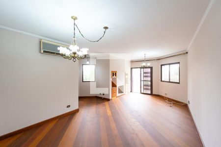 Sala de apartamento para alugar com 4 quartos, 156m² em Chácara Inglesa, São Paulo