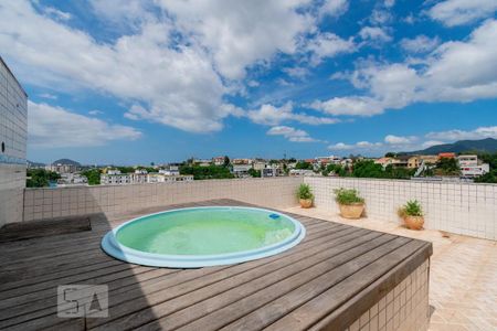 Apartamento para alugar com 120m², 2 quartos e 1 vaga Apartamento para alugar com 120m², 2 quartos e 1 vagaPiscina Privativa