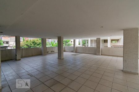 Apartamento para alugar com 120m², 2 quartos e 1 vaga Apartamento para alugar com 120m², 2 quartos e 1 vagaÁrea Comum - Playground