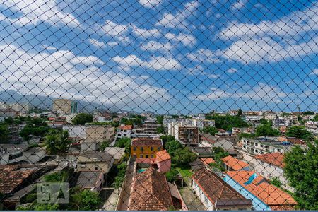 Apartamento para alugar com 120m², 2 quartos e 1 vaga Apartamento para alugar com 120m², 2 quartos e 1 vagaVaranda