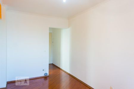 Sala de apartamento à venda com 2 quartos, 60m² em Vila Alzira, Santo André