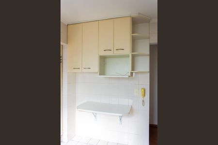 Apartamento à venda com 60m², 2 quartos e 1 vagaCozinha - Armários