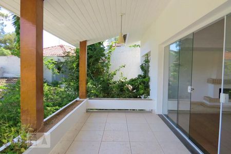 Casa à venda com 438m², 4 quartos e 6 vagasVaranda da Sala