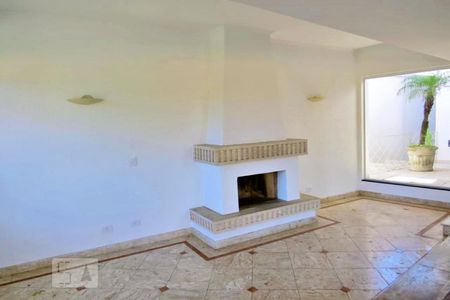 Casa à venda com 438m², 4 quartos e 6 vagasDetalhe Sala