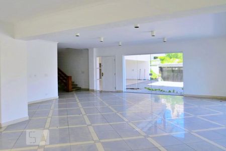 Casa à venda com 438m², 4 quartos e 6 vagasSalao de Festa