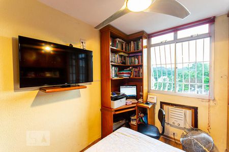 Quarto 1 de apartamento à venda com 2 quartos, 56m² em Fonseca, Niterói