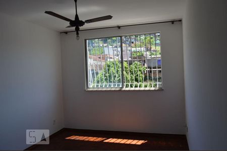 Sala de apartamento para alugar com 2 quartos, 58m² em Fonseca, Niterói
