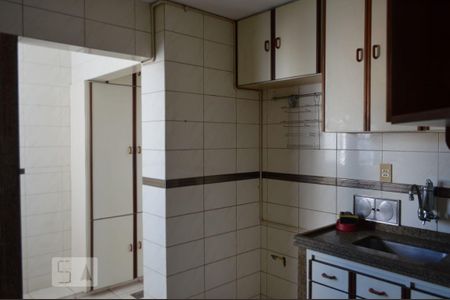 Apartamento à venda com 58m², 2 quartos e 1 vagaCozinha