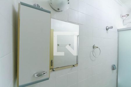 Casa à venda com 173m², 2 quartos e 2 vagasBanheiro