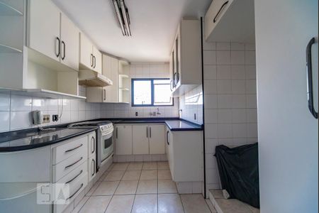 Apartamento à venda com 65m², 2 quartos e 1 vagaCozinha