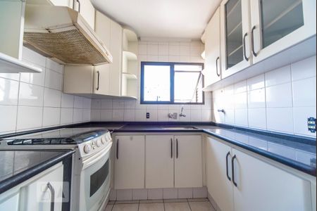 Apartamento à venda com 65m², 2 quartos e 1 vagaCozinha