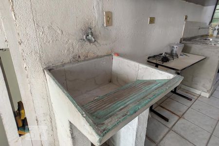 Casa à venda com 170m², 3 quartos e 1 vaga Casa à venda com 170m², 3 quartos e 1 vagaÁrea de Serviço - Tanque