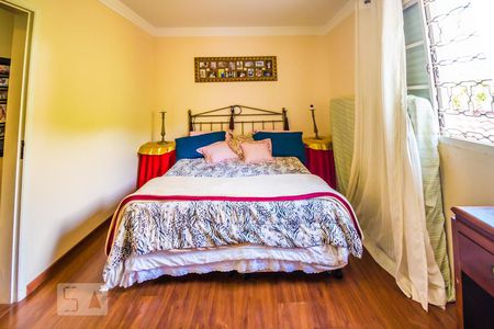 Casa de condomínio à venda com 493m², 3 quartos e 8 vagasSuíte 1