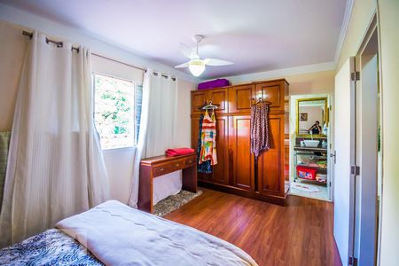 Casa de condomínio à venda com 493m², 3 quartos e 8 vagasSuíte 1