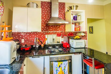 Casa de condomínio à venda com 493m², 3 quartos e 8 vagasCozinha