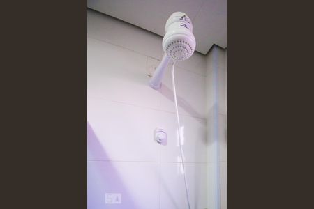 Casa de condomínio à venda com 493m², 3 quartos e 8 vagasBanheiro da Suíte 2