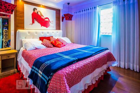 Casa de condomínio à venda com 493m², 3 quartos e 8 vagasSuíte 3