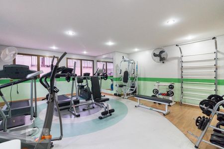 Apartamento à venda com 134m², 4 quartos e 4 vagasAcademia