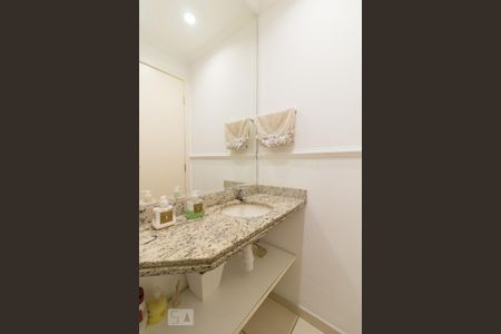 Apartamento à venda com 134m², 4 quartos e 4 vagasLavabo
