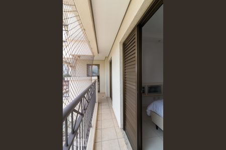 Apartamento à venda com 134m², 4 quartos e 4 vagasVaranda quarto 2 suíte