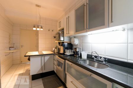 Apartamento à venda com 134m², 4 quartos e 4 vagasCozinha