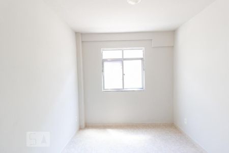 Quarto 1 de apartamento para alugar com 3 quartos, 58m² em Cascadura, Rio de Janeiro