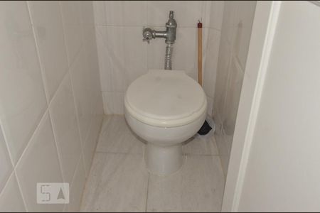 Apartamento para alugar com 80m², 3 quartos e sem vagaBanheiro de serviço