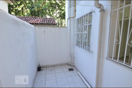 Apartamento para alugar com 80m², 3 quartos e sem vagaÁrea de Serviço
