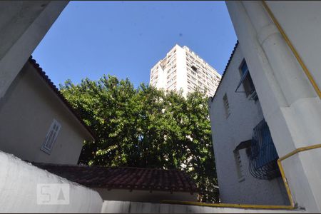 Apartamento para alugar com 80m², 3 quartos e sem vagaÁrea de Serviço