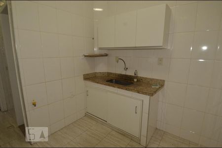Apartamento para alugar com 80m², 3 quartos e sem vagaCozinha