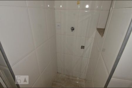 Apartamento para alugar com 80m², 3 quartos e sem vagaBanheiro de serviço
