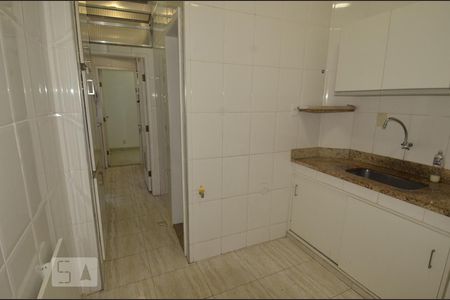 Apartamento para alugar com 80m², 3 quartos e sem vagaCozinha