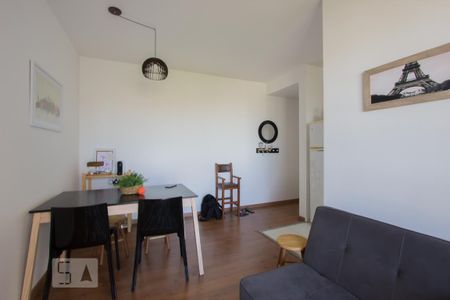 Apartamento para alugar com 47m², 2 quartos e 1 vaga Apartamento para alugar com 47m², 2 quartos e 1 vagaSala