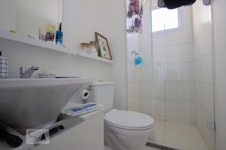 Apartamento para alugar com 47m², 2 quartos e 1 vaga Apartamento para alugar com 47m², 2 quartos e 1 vagaBanheiro