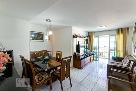 Sala de apartamento à venda com 3 quartos, 83m² em Charitas, Niterói